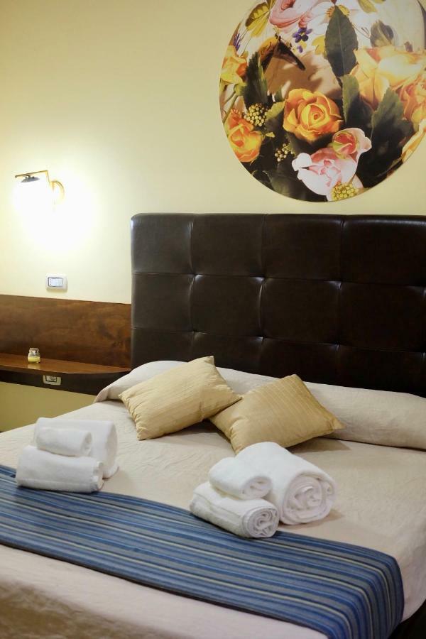 4 Balconi Liberty Apartments Lecce Zewnętrze zdjęcie