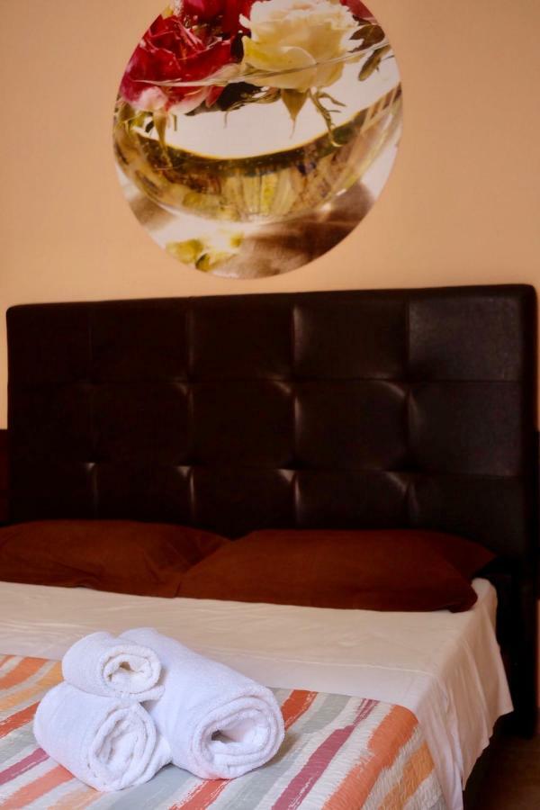 4 Balconi Liberty Apartments Lecce Zewnętrze zdjęcie