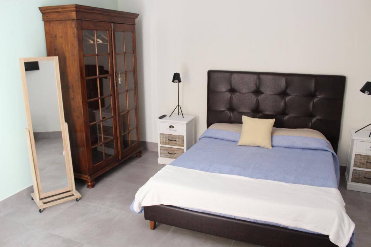 4 Balconi Liberty Apartments Lecce Zewnętrze zdjęcie
